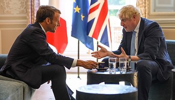 640px-Johnson_met_with_Macron_for_Brexit_issue