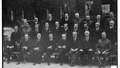 Imperial_War_Cabinet_in_1917.jpg