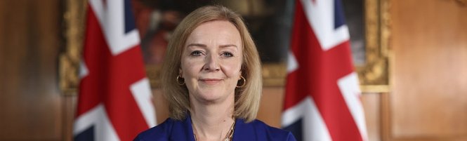 256px-Liz-Truss_2021_Portrait