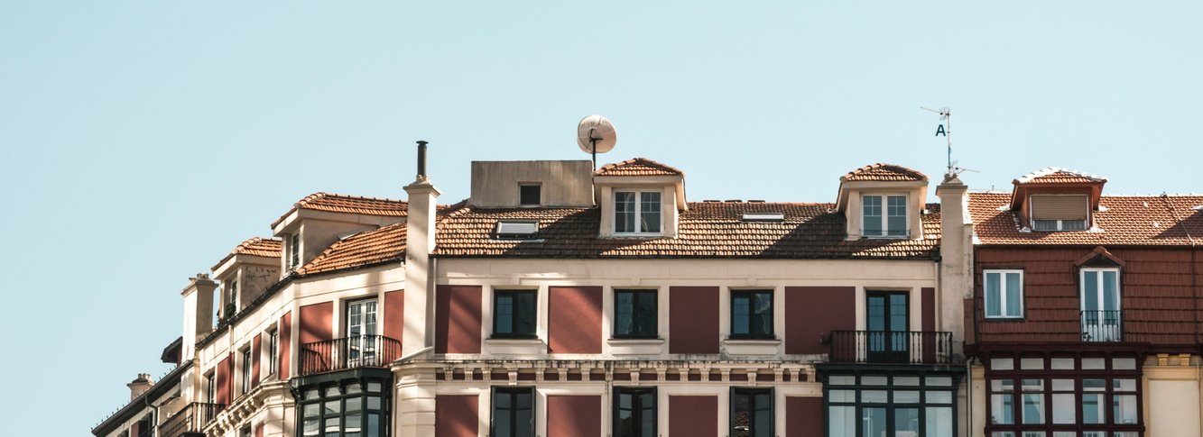 carlos-torres-mplqYZT49bM-unsplash