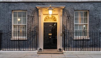 shutterstock_2105666627