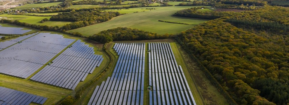 shutterstock_2708421725