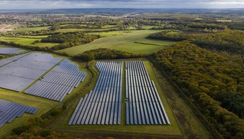 shutterstock_2708421725